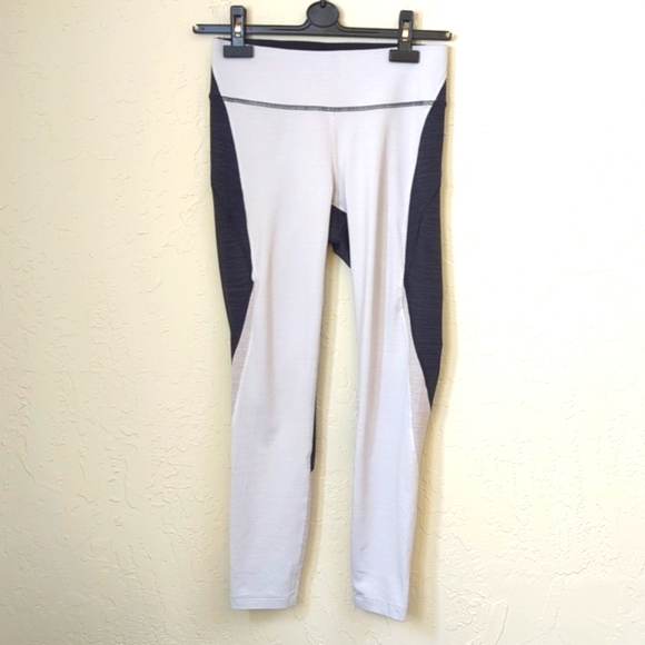 Outdoor Voices TechSweat 7/8 Zoom Leggings Cloud/Night/Coyote Size Small - Picture 6 of 13